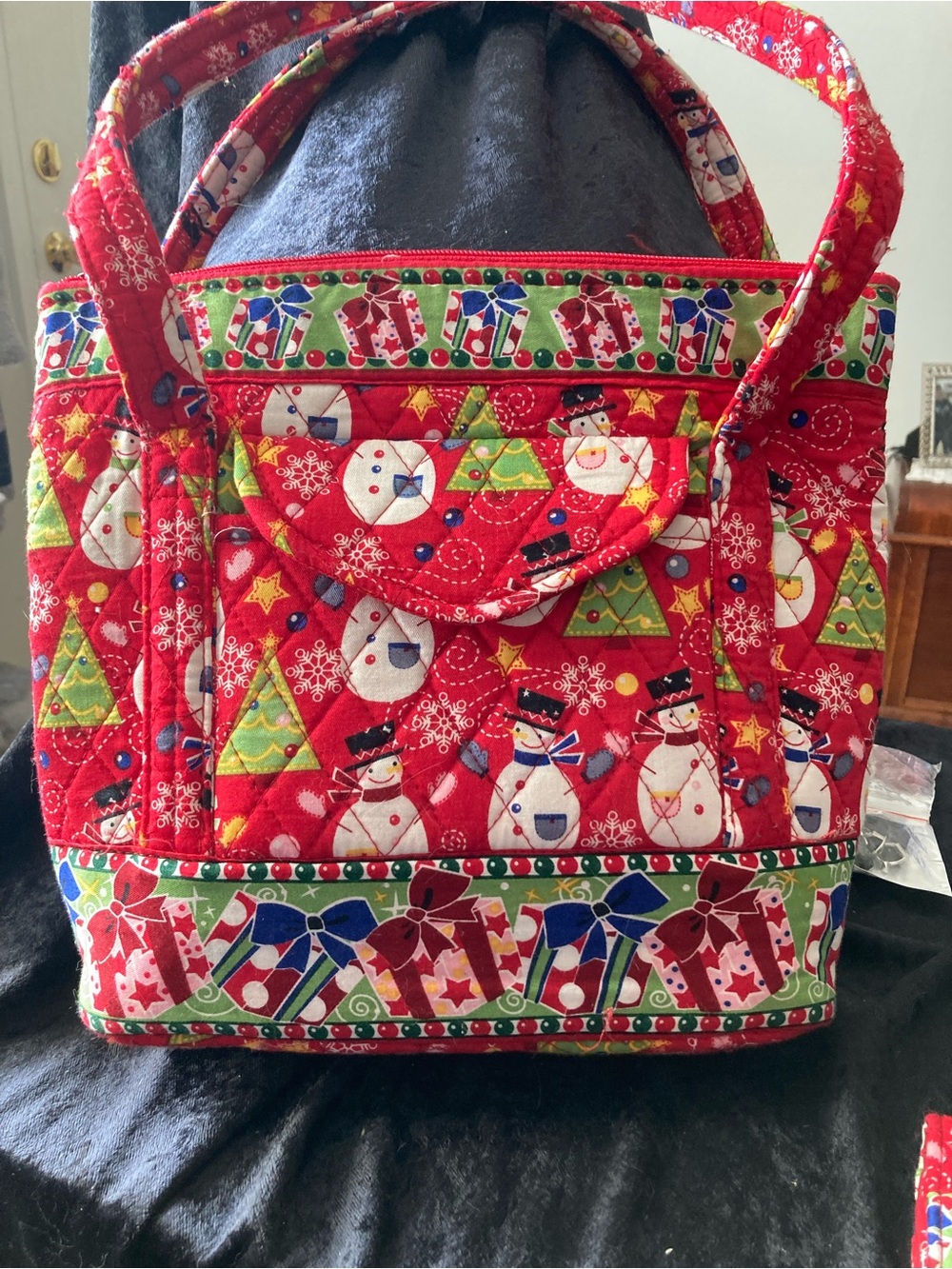 Quilted Red Holiday Snowman Tote Bag w/Matching Wallet - Picture 7 of 16